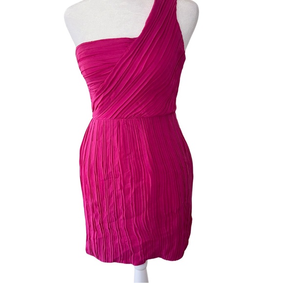 Theory Silk Taliana One Shoulder Pink Bubble Hem Mini Dress - Picture 5 of 10